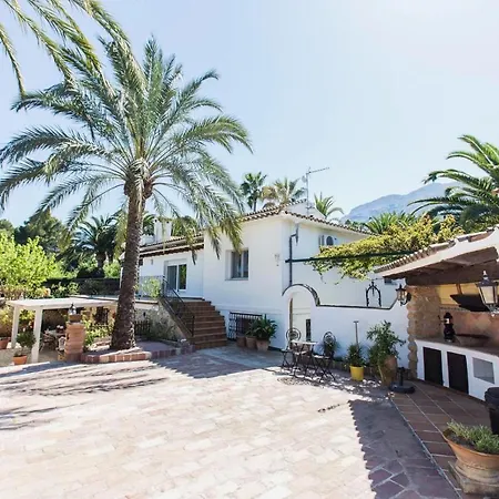 Pepe Villa *